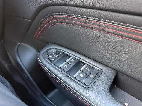 Renault Arkana 1.6 E-TECH r.s. line Auto 2WD Euro 6 (s/s) 5dr - U79576