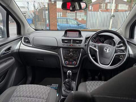 Vauxhall Mokka 1.6 CDTi Tech Line SUV 5dr Diesel Manual 2WD Euro 6 (s/s) (136 ps) - U79580