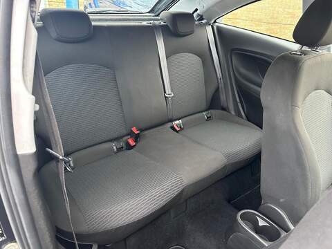 Vauxhall Corsa 1.2i Energy Hatchback 3dr Petrol Manual Euro 6 (a/c) (70 ps) - U79583