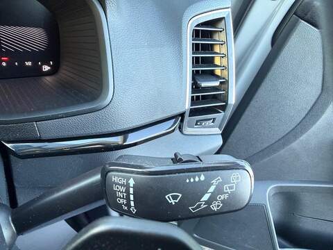 Skoda Karoq 1.5 TSI ACT SE L DSG Euro 6 (s/s) 5dr - U79584