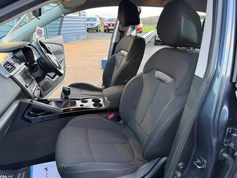 Renault Kadjar 1.3 TCe Dynamique Nav SUV 5dr Petrol Manual Euro 6 (s/s) (140 ps) - U79586