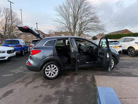 Renault Kadjar 1.3 TCe Dynamique Nav SUV 5dr Petrol Manual Euro 6 (s/s) (140 ps) - U79586