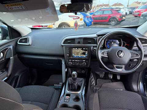 Renault Kadjar 1.3 TCe Dynamique Nav SUV 5dr Petrol Manual Euro 6 (s/s) (140 ps) - U79586