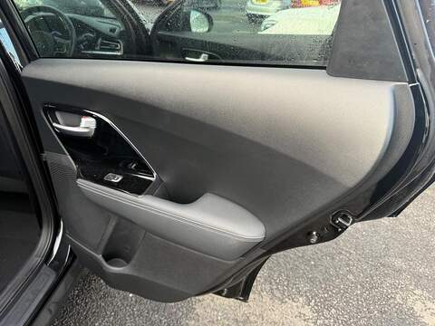 Kia Niro 1.6 GDi 2 SUV 5dr Petrol Hybrid DCT Euro 6 (s/s) (139 bhp) - U79589