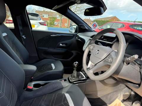 Vauxhall Corsa Corsa 1.2 Turbo Ultimate Euro 6 (s/s) 5dr Hatchback 1.2 Manual Petrol - U79592