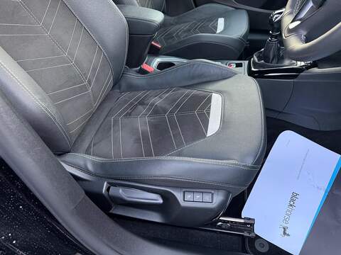 Vauxhall Corsa Corsa 1.2 Turbo Ultimate Euro 6 (s/s) 5dr Hatchback 1.2 Manual Petrol - U79592