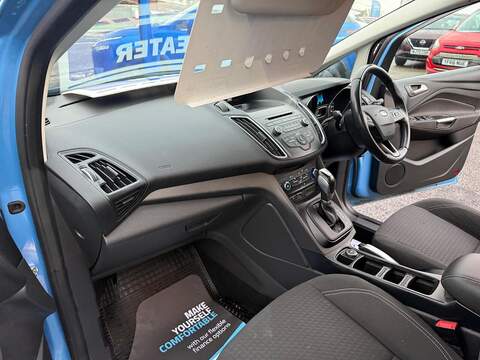 Ford Grand C-Max 1.5 TDCi Zetec MPV 5dr Diesel Powershift Euro 6 (s/s) (120 ps) - U79594