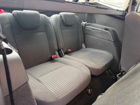 Ford Grand C-Max 1.5 TDCi Zetec MPV 5dr Diesel Powershift Euro 6 (s/s) (120 ps) - U79594