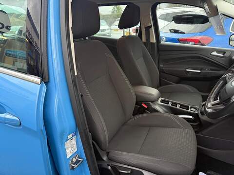 Ford Grand C-Max 1.5 TDCi Zetec MPV 5dr Diesel Powershift Euro 6 (s/s) (120 ps) - U79594