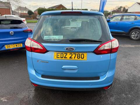 Ford Grand C-Max 1.5 TDCi Zetec MPV 5dr Diesel Powershift Euro 6 (s/s) (120 ps) - U79594