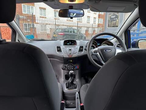 Ford Fiesta 1.25 Style Hatchback 3dr Petrol Manual Euro 5 (60 ps) - U79597
