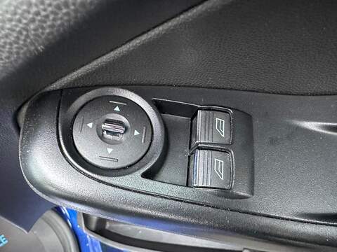 Ford Fiesta 1.25 Style Hatchback 3dr Petrol Manual Euro 5 (60 ps) - U79597