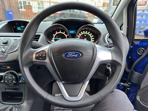 Ford Fiesta 1.25 Style Hatchback 3dr Petrol Manual Euro 5 (60 ps) - U79597