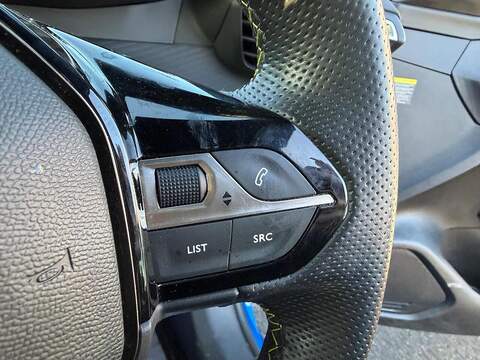 Peugeot 208 1.5 BlueHDi GT Euro 6 (s/s) 5dr - U79602