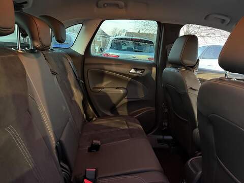 Vauxhall Crossland 1.2 Turbo Ultimate Auto Euro 6 (s/s) 5dr - U79603