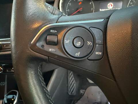 Vauxhall Crossland 1.2 Turbo Ultimate Auto Euro 6 (s/s) 5dr - U79603