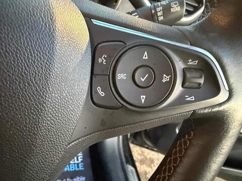 Vauxhall Crossland 1.2 Turbo Ultimate Auto Euro 6 (s/s) 5dr - U79603