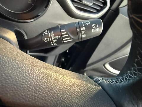 Vauxhall Crossland 1.2 Turbo Ultimate Auto Euro 6 (s/s) 5dr - U79603