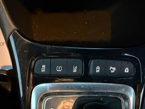 Vauxhall Crossland 1.2 Turbo Ultimate Auto Euro 6 (s/s) 5dr - U79603