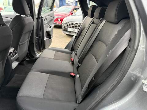 Nissan Qashqai 1.3 DIG-T MHEV N-Connecta Euro 6 (s/s) 5dr - U79604