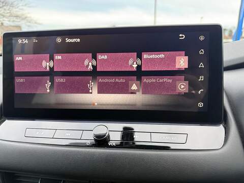 Nissan Qashqai 1.3 DIG-T MHEV N-Connecta Euro 6 (s/s) 5dr - U79604