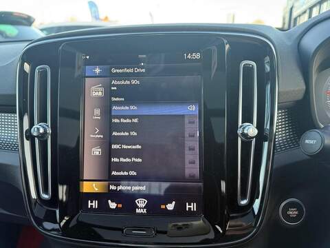 Volvo XC40 2.0 B4 MHEV R-Design Pro Auto Euro 6 (s/s) 5dr - U79606