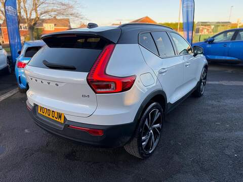 Volvo XC40 2.0 B4 MHEV R-Design Pro Auto Euro 6 (s/s) 5dr - U79606