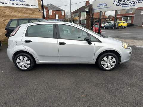 Fiat Punto 1.2 Pop Hatchback 5dr Petrol Manual Euro 5 (69 bhp) - U79608