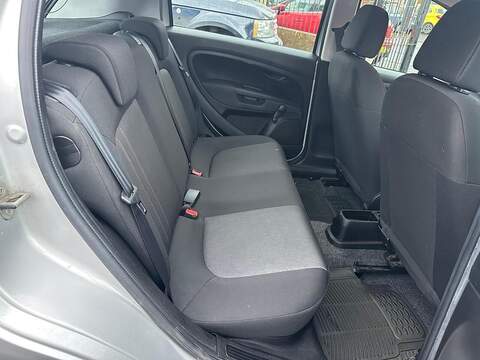 Fiat Punto 1.2 Pop Hatchback 5dr Petrol Manual Euro 5 (69 bhp) - U79608