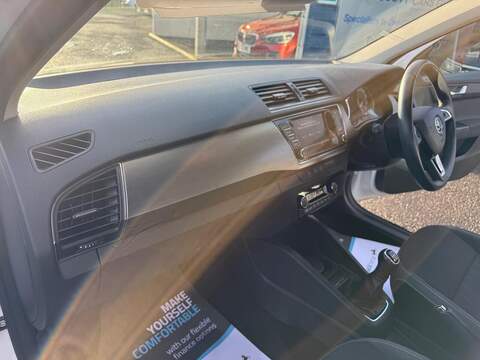 Skoda Fabia 1.0 SE L Hatchback 5dr Petrol Manual Euro 6 (s/s) (75 ps) - U79609