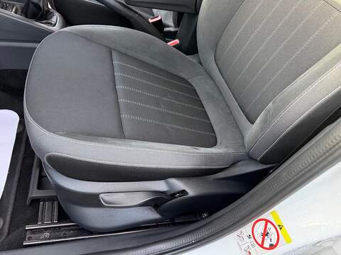 Skoda Fabia 1.0 SE L Hatchback 5dr Petrol Manual Euro 6 (s/s) (75 ps) - U79609