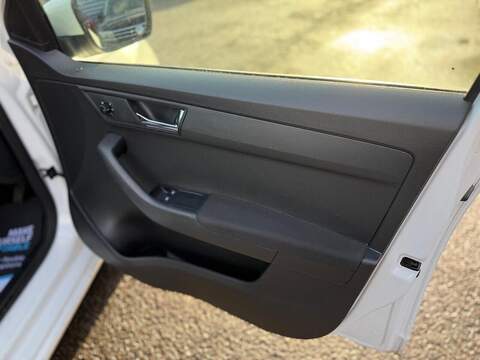 Skoda Fabia 1.0 SE L Hatchback 5dr Petrol Manual Euro 6 (s/s) (75 ps) - U79609