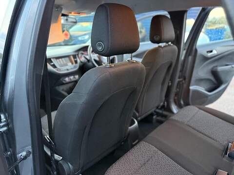 Vauxhall Crossland X SE SUV 1.2 Manual Petrol - U79612