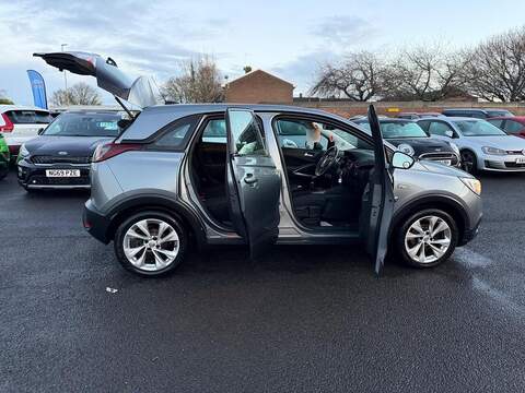 Vauxhall Crossland X SE SUV 1.2 Manual Petrol - U79612