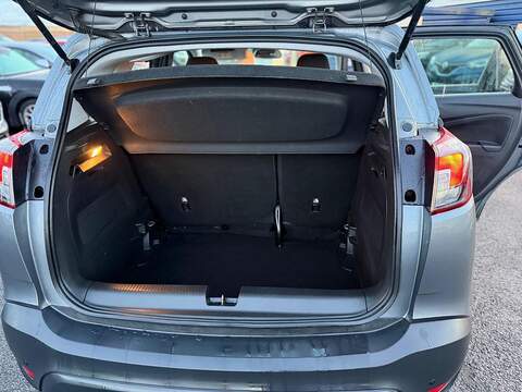 Vauxhall Crossland X SE SUV 1.2 Manual Petrol - U79612