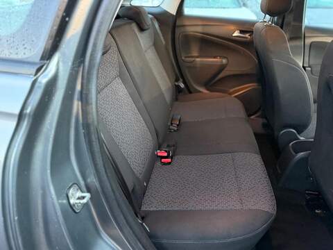 Vauxhall Crossland X SE SUV 1.2 Manual Petrol - U79612