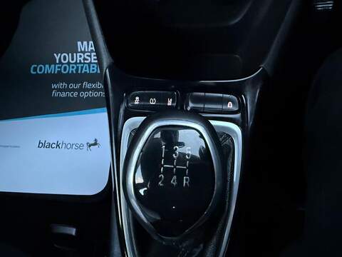 Vauxhall Crossland X SE SUV 1.2 Manual Petrol - U79612