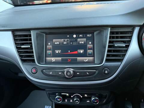Vauxhall Crossland X SE SUV 1.2 Manual Petrol - U79612