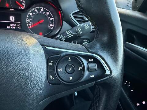 Vauxhall Crossland X SE SUV 1.2 Manual Petrol - U79612