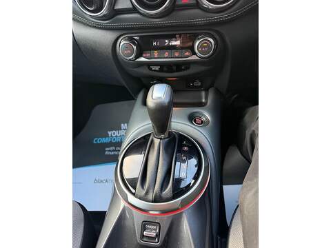 Nissan Juke 1.0 DIG-T N-Connecta SUV 5dr Petrol DCT Auto Euro 6 (s/s) (117 ps) - U79614