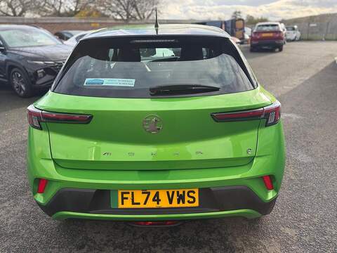 Vauxhall Mokka Electric 50kWh Design SUV 5dr Electric Auto (136 ps) - U79615