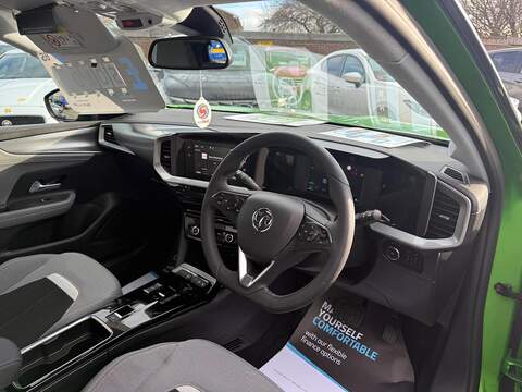 Vauxhall Mokka Electric 50kWh Design SUV 5dr Electric Auto (136 ps) - U79615