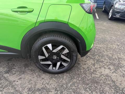 Vauxhall Mokka Electric 50kWh Design SUV 5dr Electric Auto (136 ps) - U79615