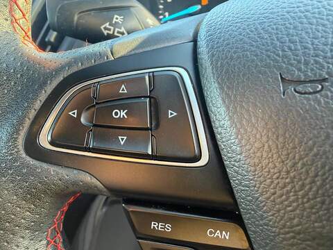 Ford Kuga 1.5T EcoBoost GPF ST-Line SUV 5dr Petrol Manual Eu SUV 1.5 Manual Petrol - U79616