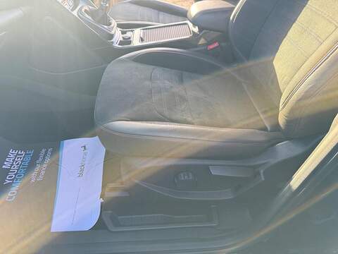 Ford Kuga 1.5T EcoBoost GPF ST-Line SUV 5dr Petrol Manual Eu SUV 1.5 Manual Petrol - U79616