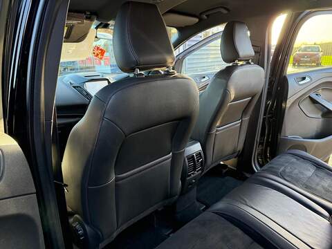 Ford Kuga 1.5T EcoBoost GPF ST-Line SUV 5dr Petrol Manual Eu SUV 1.5 Manual Petrol - U79616