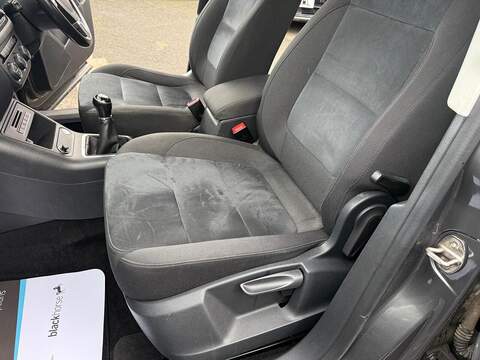 Volkswagen Tiguan 2.0 TDI BlueMotion Tech Match Edition SUV 5dr Diesel Manual 4WD Euro 6 (s/s) (150 ps) - U79618