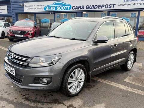 Volkswagen Tiguan 2.0 TDI BlueMotion Tech Match Edition SUV 5dr Diesel Manual 4WD Euro 6 (s/s) (150 ps) - U79618