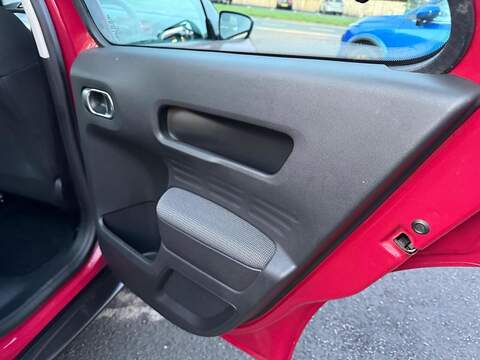 Citroen C4 Cactus 1.6 BlueHDi Feel Hatchback 5dr Diesel Manual Euro 6 (100 ps) - U79620