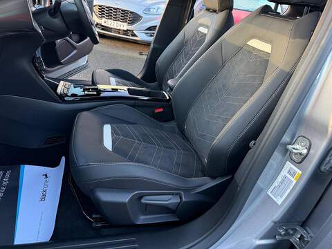 Vauxhall Mokka Electric 50kWh Ultimate Auto 5dr - U79625